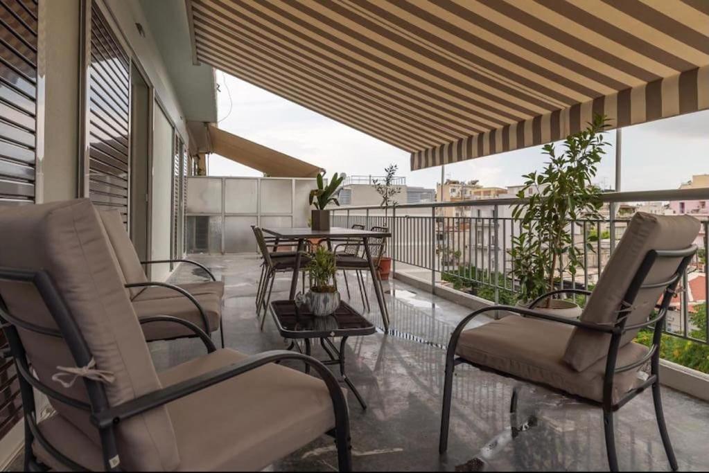 Artistic Apt In Vibrant Gazi With Large Terrace By Ghh Atena Exterior foto